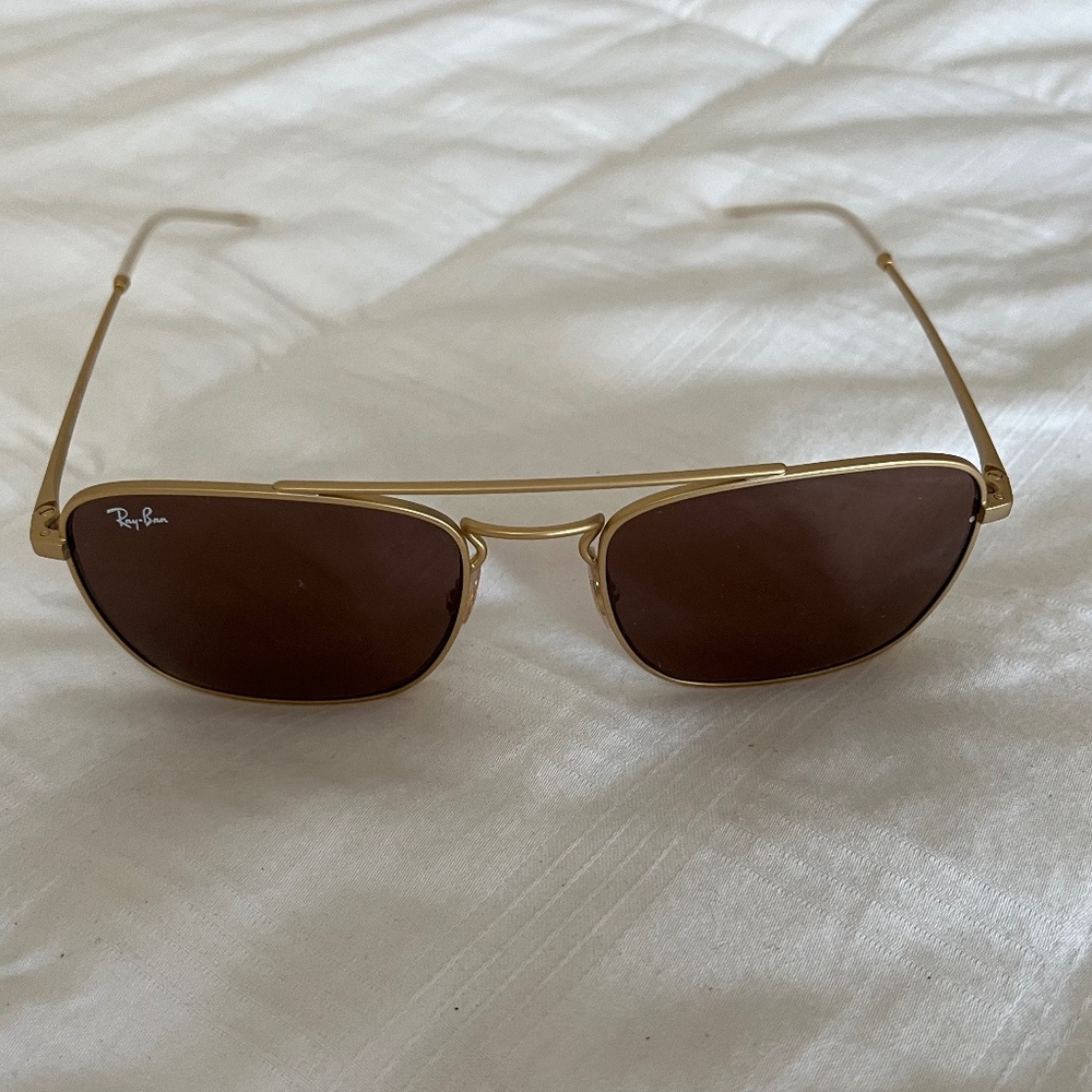 RAY BAN Square Sunglasses